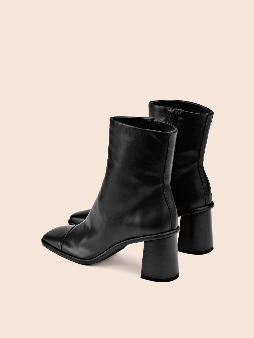 Avila Black Boot